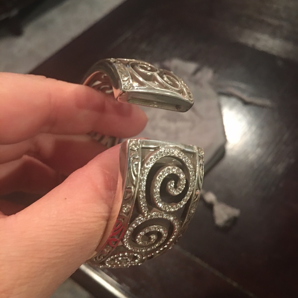 Brighton Hinged Bangle Bracelet - Picture 6 of 6